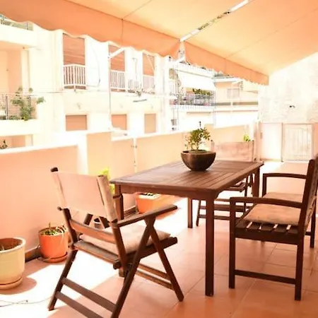 Neoclassical Loft In Koukaki * Athens